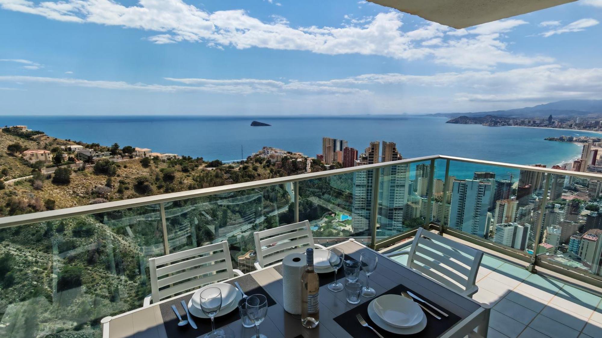 Benidorm High Rise Apartments - Sea Views - Torre Lugano Extérieur photo